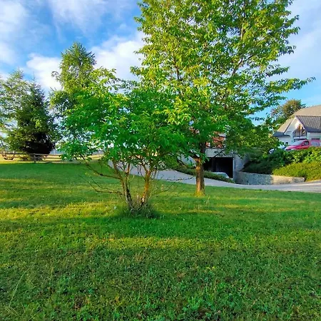 Bed & Breakfast Na Poljani Kranj