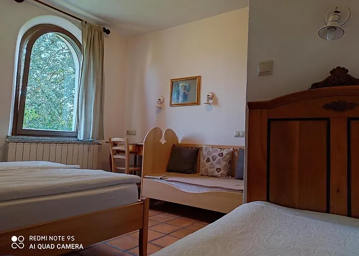 Bed & Breakfast Na Poljani 3*